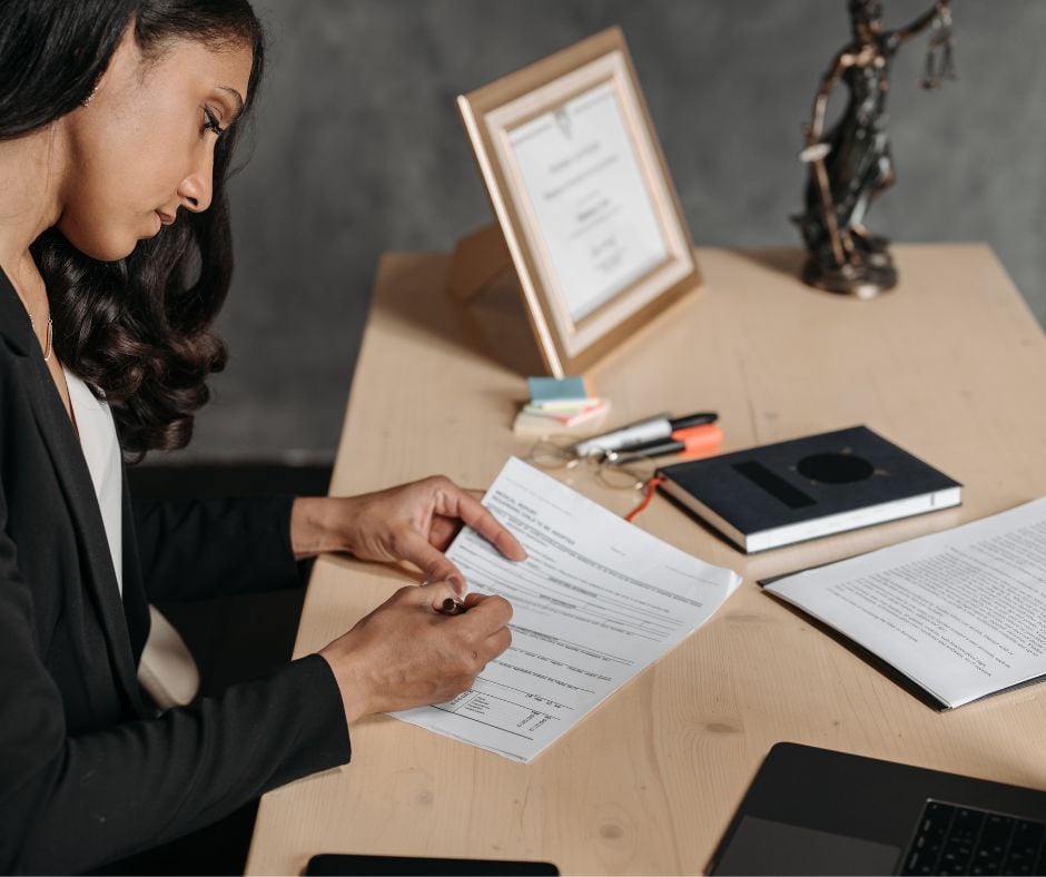 עמדות חייבות בדיווח לשנת 2025