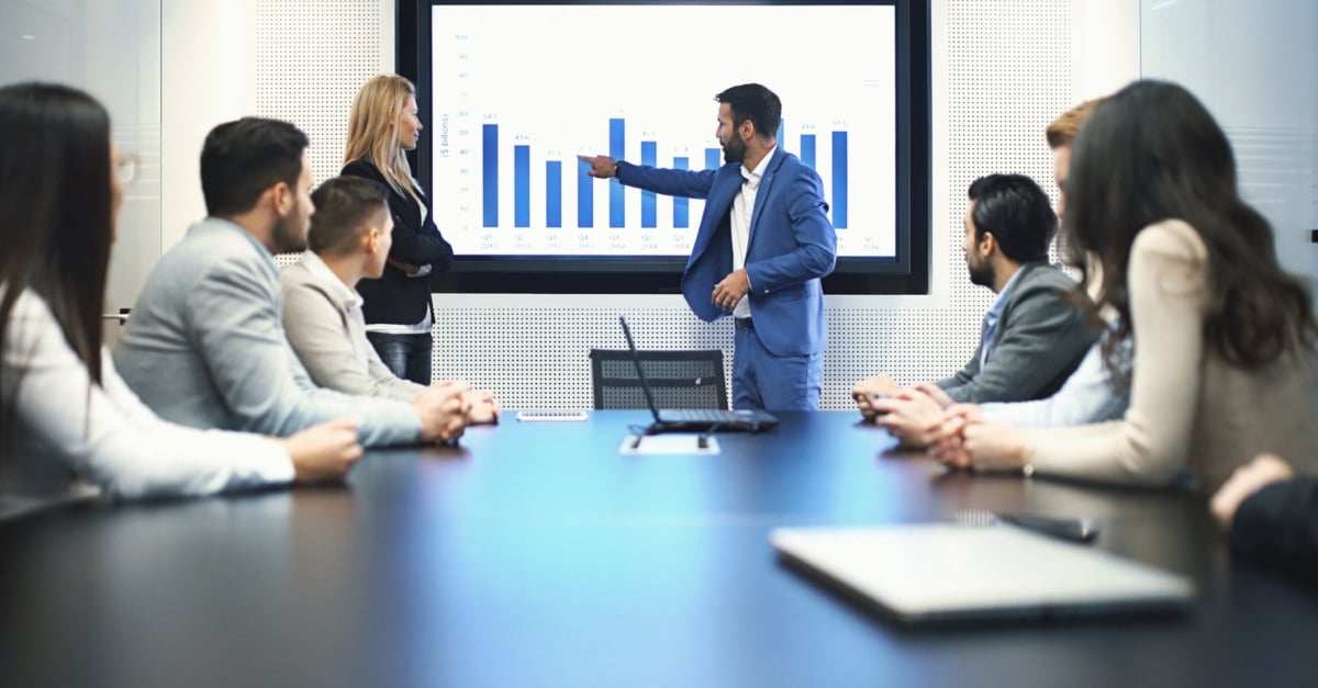 מעבירה הרצאה